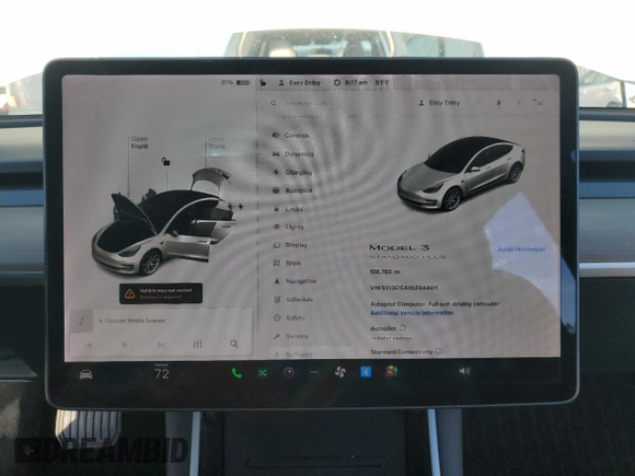 2020 Tesla Model 3 Standard Range Plus z VIN 5YJ3E1EAXLF644911, wystawiony jako Copart lot #52390785 z przebiegiem 138 783 mil mil oraz Szkoda całkowita • Salvage title. Historia ofert i sprzedaży dostępna na DreamBid. Obrazek 9.