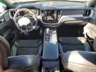 2019 Volvo XC60 R-Design with VIN LYVA22RM8KB230942, listed as a Copart auction lot 81098054 with 0 mi miles and Salvage Title. Bid and sale history available at carsss.com. Image 8.