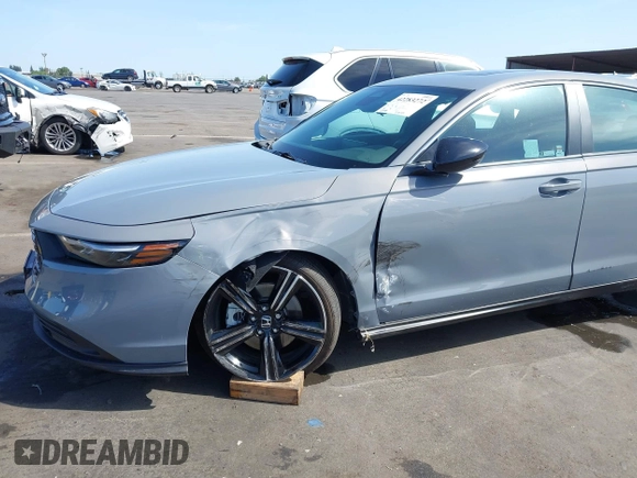 2024 Honda Accord Sport with VIN 1HGCY2F54RA082912, listed as a IAAI auction lot 42283272 with 2,348 mi miles and . Bid and sale history available at DreamBid. Image 6.