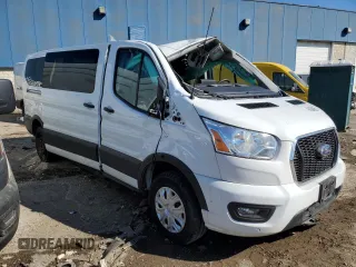 2022 Ford Transit Passenger XL with VIN 1FBAX2Y85NKA49233, listed as a Copart auction lot 43812314 with 53,599 mi miles and Clean Title. Bid and sale history available at DreamBid. Image 4.