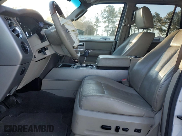 2010 Ford Expedition Max Limited with VIN 1FMJK1K53AEA00670, listed as a Copart auction lot 84273534 with 257,451 mi miles and Salvage Title. Bid and sale history available at DreamBid. Image 7.