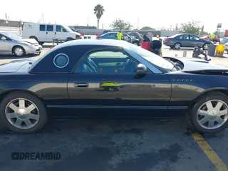 2002 Ford Thunderbird Hardtop Premium with VIN 1FAHP60A52Y109610, listed as a IAAI auction lot 40759746 with 35,975 mi miles and . Bid and sale history available at DreamBid. Image 13.