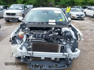 2020 Ford Fusion SE with VIN 3FA6P0H76LR154018, listed as a IAAI auction lot 42175889 with 65,187 mi miles and . Bid and sale history available at DreamBid. Image 6.