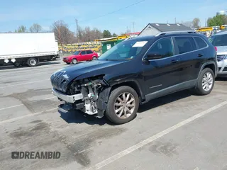 2015 Jeep Cherokee Limited with VIN 1C4PJMDS9FW711040, listed as a IAAI auction lot 41904050 with 137,742 mi miles. Bid and sale history available at carsss.com. Image 17.