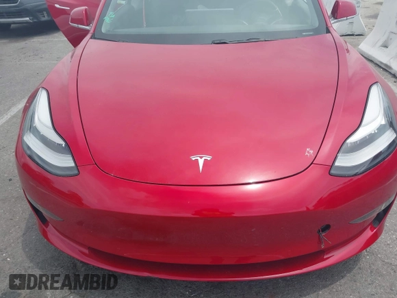 2020 Tesla Model 3 Standard Range Plus z VIN 5YJ3E1EA7LF806266, wystawiony jako IAAI lot #42242694 z przebiegiem 42 044 mil mil oraz . Historia ofert i sprzedaży dostępna na DreamBid. Obrazek 10.