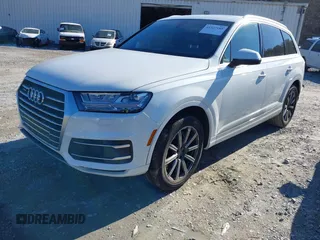 2017 Audi Q7 Premium Plus with VIN WA1LAAF78HD009287, listed as a IAAI auction lot 41327189 with 121,483 mi miles. Bid and sale history available at carsss.com. Image 14.