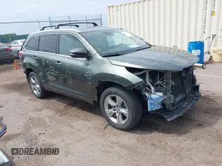 2015 Toyota Highlander Limited z VIN 5TDDKRFH3FS095916, wystawiony jako IAAI lot #42346698 z przebiegiem 178 980 mil mil oraz . Historia ofert i sprzedaży dostępna na DreamBid. Obrazek 1.