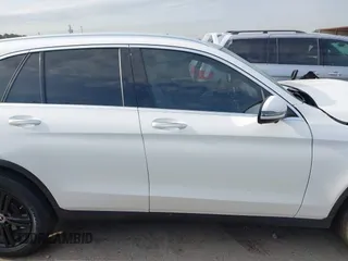 2022 Mercedes-Benz GLC 300 с VIN W1N0G8DBXNG032757, выставлен на аукционе IAAI как лот 42043736 с пробегом 39 608 миль миль и . История ставок и продаж доступна на DreamBid. Изображение 13.