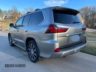 2020 Lexus LX with VIN JTJDY7AX7L4332820, listed as a Copart auction lot 52223565 with 102,417 mi miles and Clean Title. Bid and sale history available at carsss.com. Image 3.