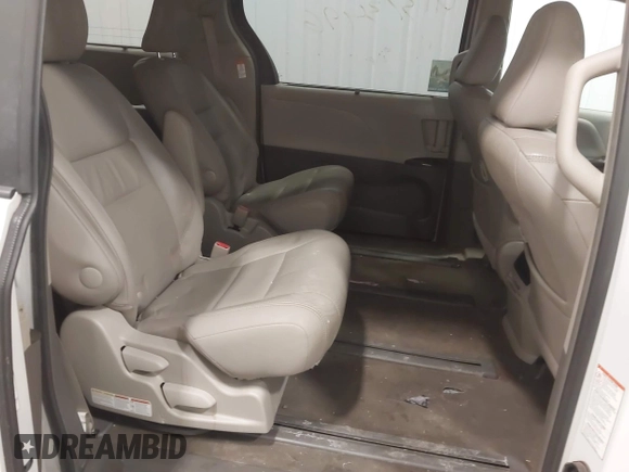 2017 Toyota Sienna XLE с VIN 5TDDZ3DC5HS162874, выставлен на аукционе IAAI как лот 41373496 с пробегом 108 043 миль миль и . История ставок и продаж доступна на DreamBid. Изображение 8.