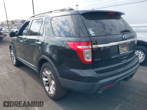 2011 Ford Explorer XLT z VIN 1FMHK7D87BGA07216, wystawiony jako IAAI lot #42754194 z przebiegiem 218 220 mil mil oraz . Historia ofert i sprzedaży dostępna na DreamBid. Obrazek 3.