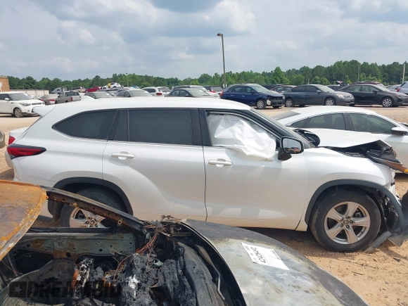 2020 Toyota Highlander L with VIN 5TDCZRAH2LS508743, listed as a IAAI auction lot 42430088 with 191,148 mi miles and . Bid and sale history available at DreamBid. Image 13.