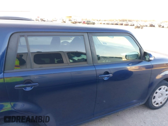 2015 Scion xB with VIN JTLZE4FE1FJ071377, listed as a IAAI auction lot 41282725 with 152,704 mi miles. Bid and sale history available at carsss.com. Image 13.