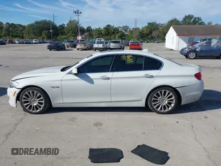 2013 BMW 5 Series 535i with VIN WBAFR7C59DC827660, listed as a IAAI auction lot 41047642 with 131,917 mi miles and . Bid and sale history available at DreamBid. Image 15.