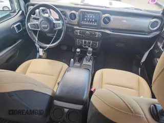 2020 Jeep Wrangler Unlimited Sahara with VIN 1C4HJXEN7LW165137, listed as a Copart auction lot 64458345 with 82,553 mi miles and Salvage title. Bid and sale history available at DreamBid. Image 8.