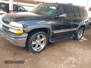 2004 Chevrolet Tahoe LT with VIN 1GNEC13Z94R299705, listed as a IAAI auction lot 42037700 with 178,338 mi miles and . Bid and sale history available at DreamBid. Image 2.