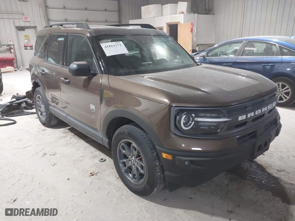 2022 Ford Bronco Sport Big Bend with VIN 3FMCR9B68NRE36560, listed as a IAAI auction lot 41811172 with 23,351 mi miles. Bid and sale history available at carsss.com. Image 1.
