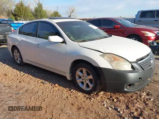 2008 Nissan Altima 2.5 S with VIN 1N4AL21E08N407922, listed as a IAAI auction lot 41889923 with 284,414 mi miles. Bid and sale history available at carsss.com. Image 1.