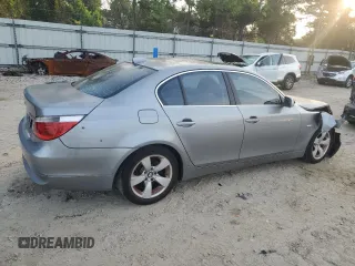 2005 BMW 5 Series 525i with VIN WBANA53525B863723, listed as a Copart auction lot 61230645 with 209,294 mi miles and Salvage title. Bid and sale history available at DreamBid. Image 3.