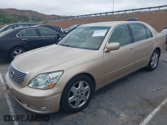 2004 Lexus LS 430 with VIN JTHBN36F440172091, listed as a IAAI auction lot 41997732 with 196,419 mi miles and . Bid and sale history available at carsss.com. Image 2.
