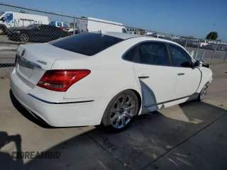 2013 Hyundai Equus Signature with VIN KMHGH4JH0DU064262, listed as a Copart auction lot 54156865 with 89,243 mi miles and Salvage Title. Bid and sale history available at DreamBid. Image 3.