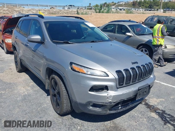 2016 Jeep Cherokee Latitude with VIN 1C4PJMCS4GW170322, listed as a IAAI auction lot 41841572 with 112,884 mi miles and . Bid and sale history available at carsss.com. Image 1.