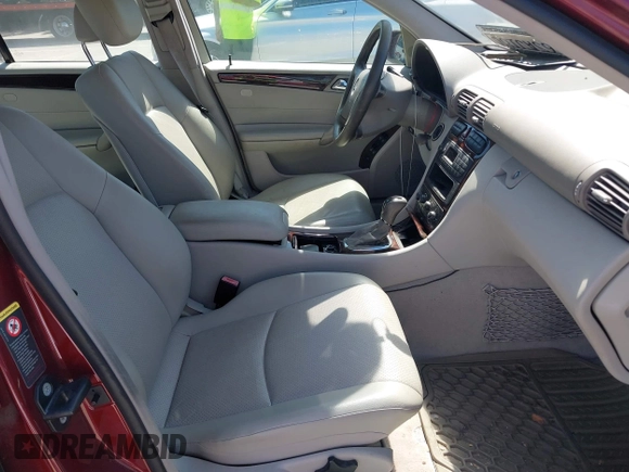 2001 Mercedes-Benz C 230/260/280/320 with VIN WDBRF61J21F056048, listed as a IAAI auction lot 42273081 with 138,637 mi miles and . Bid and sale history available at DreamBid. Image 5.