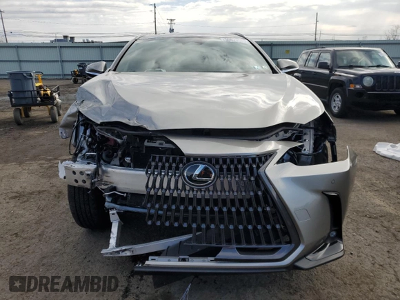 2023 Lexus NX 350 Premium z VIN 2T2GGCEZ0PC017668, wystawiony jako Copart lot #50629185 z przebiegiem 11 907 mil mil oraz Szkoda całkowita • Salvage title. Historia ofert i sprzedaży dostępna na DreamBid. Obrazek 5.