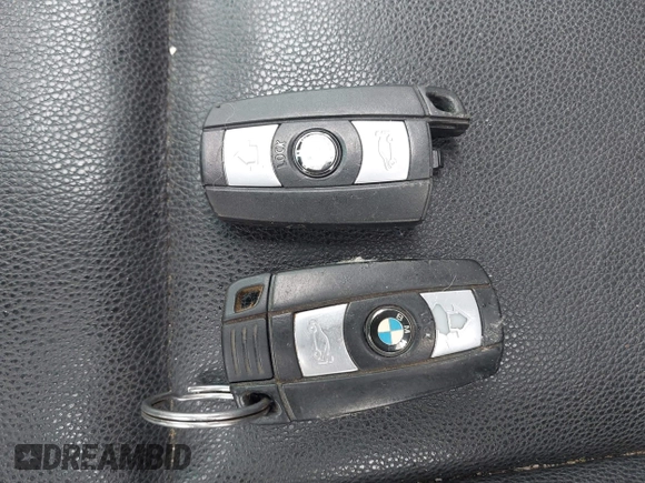 2008 BMW 5 Series 528xi with VIN WBANV13568BZ47349, listed as a IAAI auction lot 42169044 with Not Provided miles. Bid and sale history available at carsss.com. Image 11.