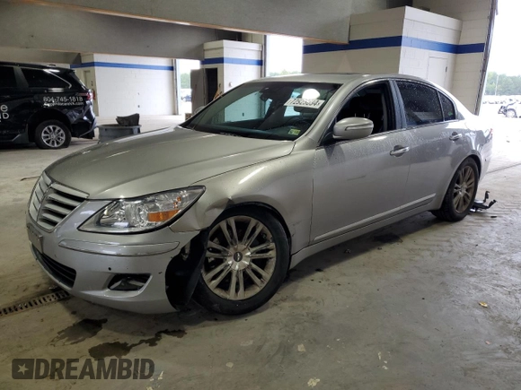 2009 Hyundai Genesis with VIN KMHGC46F69U055403, listed as a Copart auction lot 72923634 with 177,195 mi miles and Clean Title. Bid and sale history available at carsss.com. Image 1.