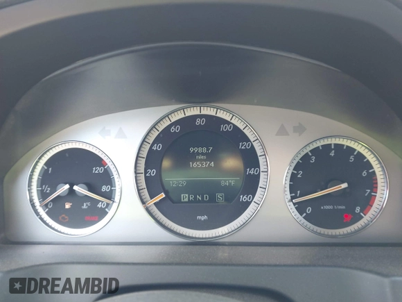 2008 Mercedes-Benz C 300 Sport z VIN WDDGF81XX8F048417, wystawiony jako IAAI lot #42797168 z przebiegiem 165 374 mil mil oraz . Historia ofert i sprzedaży dostępna na DreamBid. Obrazek 7.