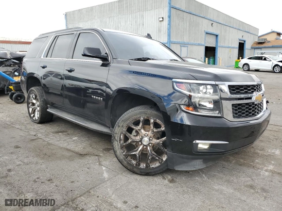 2019 Chevrolet Tahoe LT with VIN 1GNSCBKC8KR208510, listed as a Copart auction lot 46905265 with 96,319 mi miles and Salvage Title. Bid and sale history available at carsss.com. Image 4.