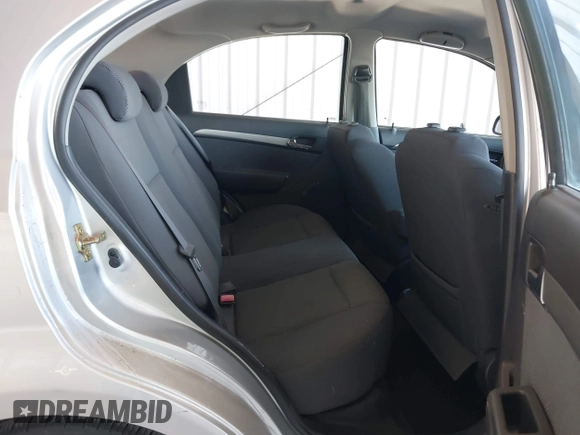 2007 Chevrolet Aveo LS with VIN KL1TD56667B049669, listed as a IAAI auction lot 41989575 with 73,710 mi miles and . Bid and sale history available at DreamBid. Image 8.