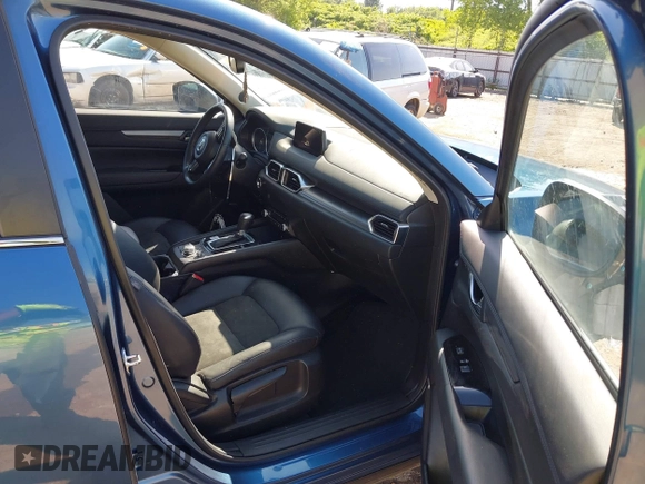 2020 Mazda CX-5 Touring z VIN JM3KFBCM2L0848233, wystawiony jako IAAI lot #42189719 z przebiegiem 80 893 mil mil oraz . Historia ofert i sprzedaży dostępna na DreamBid. Obrazek 5.
