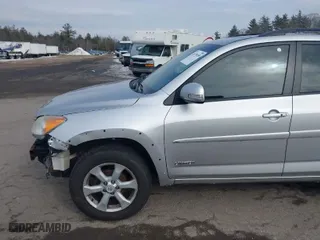 2011 Toyota RAV4 Ltd with VIN 2T3DF4DV3BW134819, listed as a IAAI auction lot 41579209 with 218,490 mi miles. Bid and sale history available at carsss.com. Image 18.