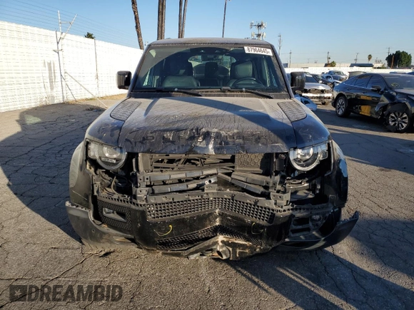 2020 Land Rover Defender HSE z VIN SALE9EEU0L2013353, wystawiony jako Copart lot #87964645 z przebiegiem 44 788 mil mil oraz Szkoda całkowita • Salvage title. Historia ofert i sprzedaży dostępna na DreamBid. Obrazek 5.