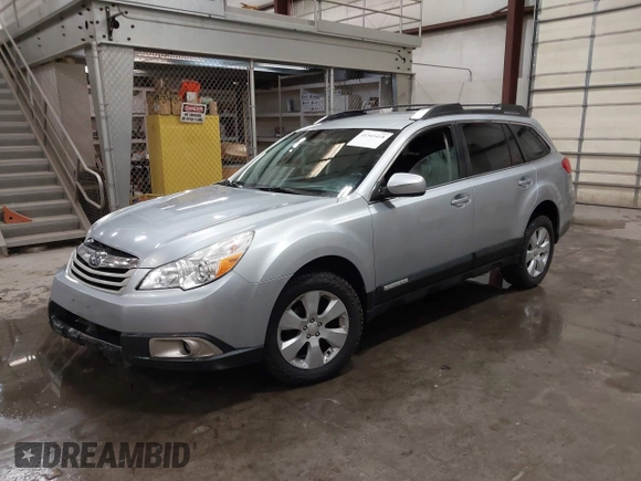 2012 Subaru Outback 2.5i Prem with VIN 4S4BRBCC1C3256680, listed as a IAAI auction lot 41543418 with 140,021 mi miles. Bid and sale history available at carsss.com. Image 17.