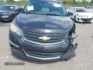 2017 Chevrolet Traverse LS with VIN 1GNKRFKD8HJ202180, listed as a IAAI auction lot 41961285 with 120,910 mi miles. Bid and sale history available at carsss.com. Image 12.