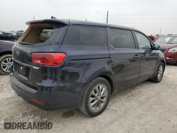 2020 Kia Sedona LX with VIN KNDMB5C1XL6618134, listed as a Copart auction lot 55924724 with 95,414 mi miles and Clean Title. Bid and sale history available at DreamBid. Image 3.