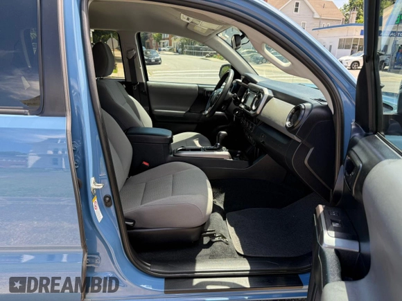 2019 Toyota Tacoma SR with VIN 3TMCZ5AN8KM272578, listed as a Copart auction lot 63283405 with 79,569 mi miles and Clean title. Bid and sale history available at DreamBid. Image 5.
