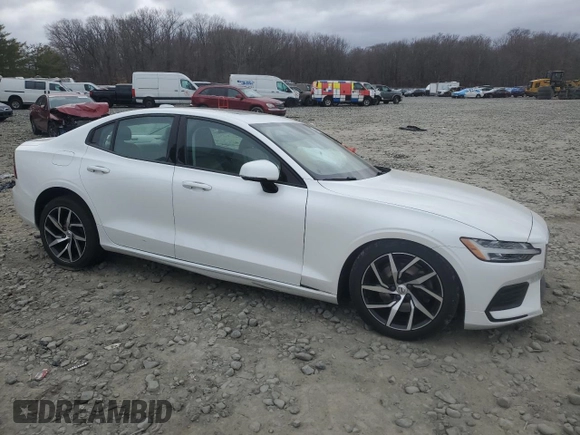2020 Volvo S60 Momentum with VIN 7JR102FK7LG044227, listed as a Copart auction lot 47874215 with 34,946 mi miles and Salvage Title. Bid and sale history available at carsss.com. Image 4.
