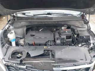 2019 Kia Sorento LX z VIN 5XYPGDA33KG537484, wystawiony jako IAAI lot #41441778 z przebiegiem 99 170 mil mil oraz . Historia ofert i sprzedaży dostępna na DreamBid. Obrazek 10.