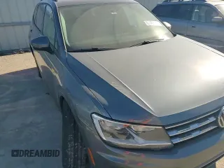 2020 Volkswagen Tiguan S with VIN 3VV0B7AX8LM025049, listed as a Copart auction lot 81767094 with 76,640 mi miles and Salvage title. Bid and sale history available at DreamBid. Image 12.