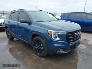 2024 GMC Terrain SLE with VIN 3GKALMEG4RL238558, listed as a IAAI auction lot 41592960 with 15,498 mi miles. Bid and sale history available at carsss.com. Image 1.