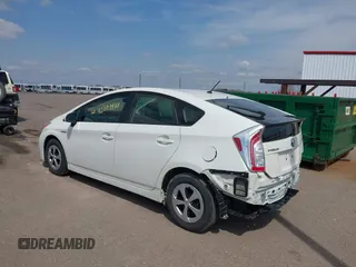 2013 Toyota Prius One with VIN JTDKN3DU3D5642908, listed as a IAAI auction lot 42079977 with 151,986 mi miles and . Bid and sale history available at carsss.com. Image 3.