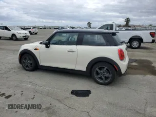 2016 MINI Hardtop with VIN WMWXP5C52G2D13922, listed as a Copart auction lot 54707815 with 47,625 mi miles and Salvage title. Bid and sale history available at DreamBid. Image 2.