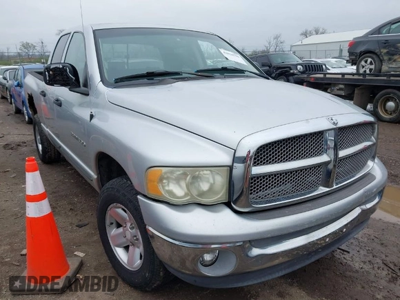 2002 Dodge 1500 z VIN 3D7HU18Z72G142477, wystawiony jako IAAI lot #42020799 z przebiegiem 208 996 mil mil oraz . Historia ofert i sprzedaży dostępna na DreamBid. Obrazek 1.