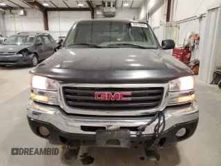 2006 GMC Sierra 1500 SLT with VIN 2GTEK13N261170631, listed as a Copart auction lot 83813904 with 133,834 mi miles and Non Repairable. Bid and sale history available at carsss.com. Image 5.