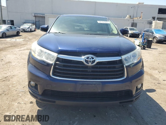 2014 Toyota Highlander LE z VIN 5TDBKRFH2ES070222, wystawiony jako Copart lot #52107425 z przebiegiem 160 610 mil mil oraz Szkoda całkowita • Salvage title. Historia ofert i sprzedaży dostępna na DreamBid. Obrazek 5.