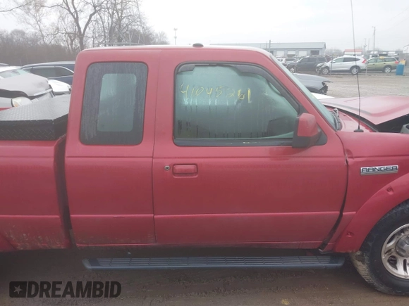 2009 Ford Ranger XLT with VIN 1FTYR44E79PA69116, listed as a IAAI auction lot 41045261 with 118,649 mi miles. Bid and sale history available at carsss.com. Image 13.